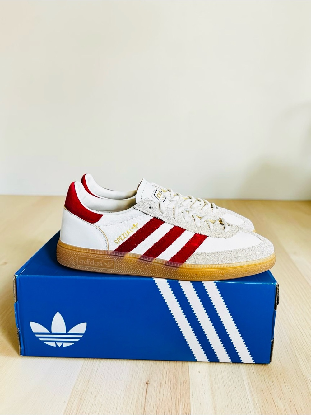 Adidas Handball SPEZIAL White & Red Low-Top , brand new, size 9.5 men’s.
